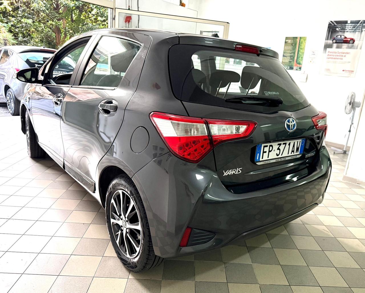 Toyota Yaris 1.5 Hybrid 5 porte Active