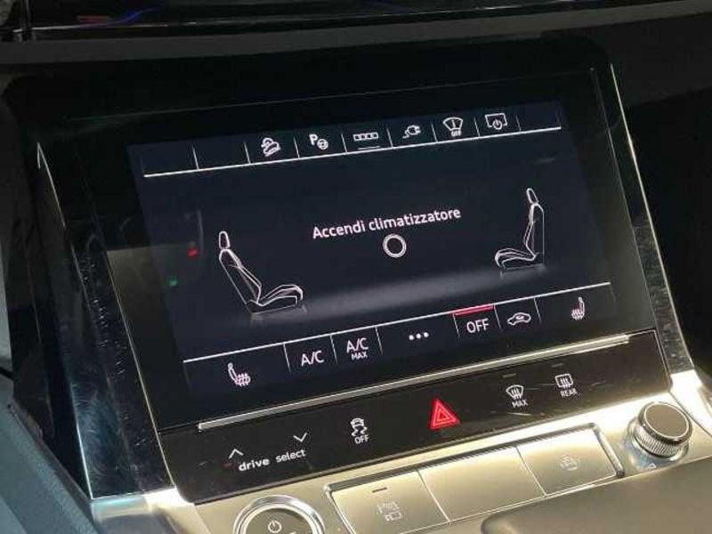 Audi Q8 e-tron 50 quattro