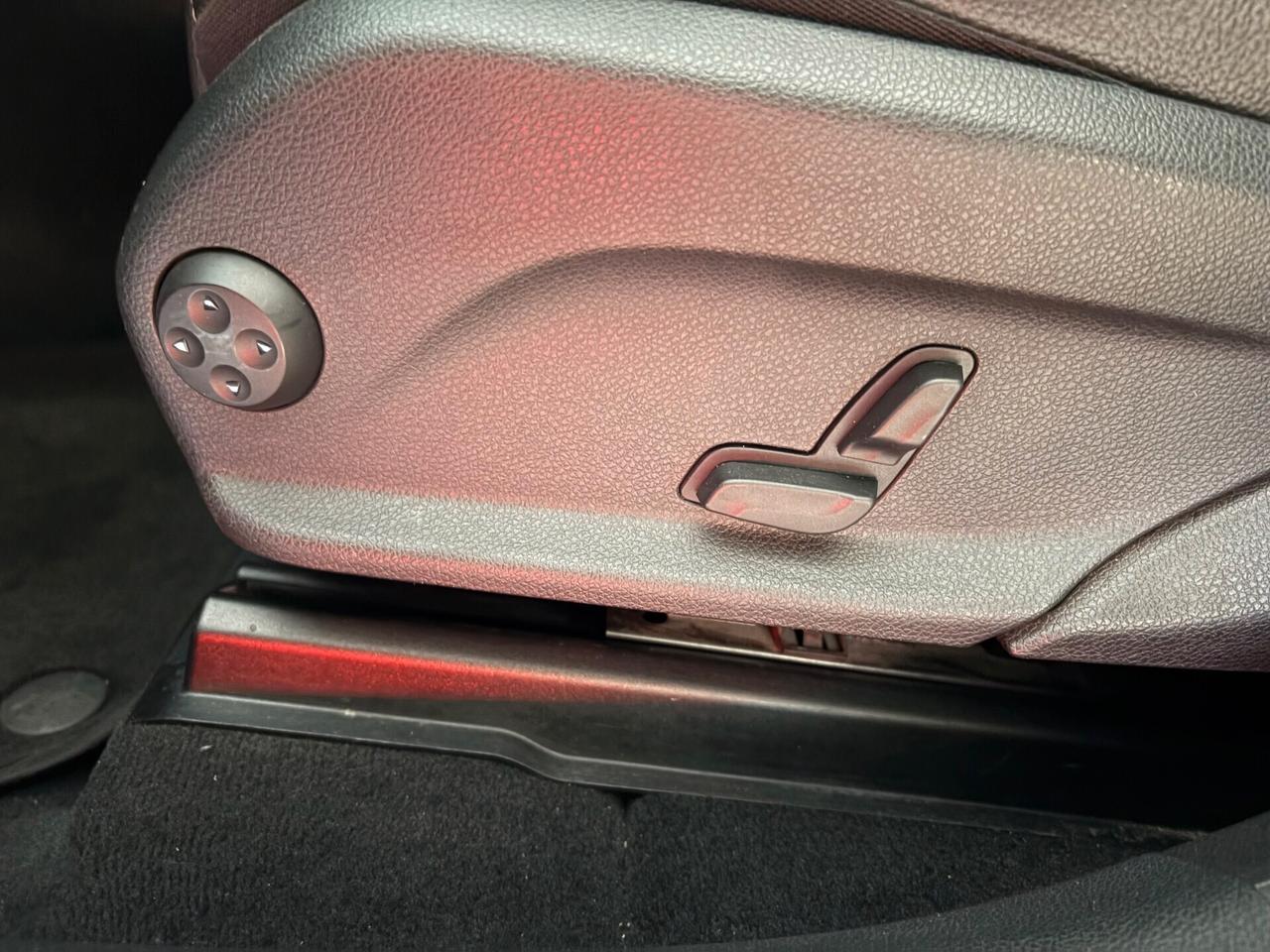 MERCEDES GLC 250 D PREMIUM 4 MATIC AUTO