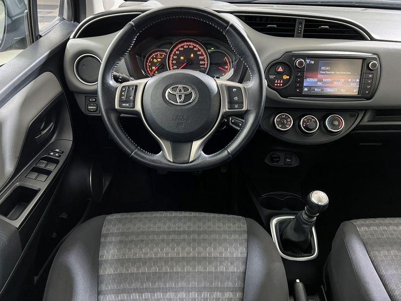 Toyota Yaris Yaris 5p 1.4 d-4d Active my16