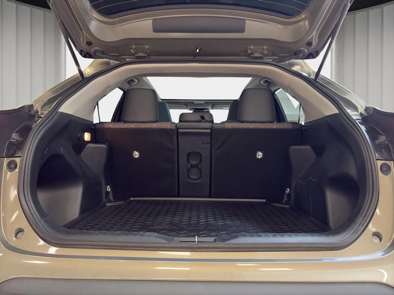 Toyota Yaris Cross 1.5h Lounge fwd 116cv e-cvt