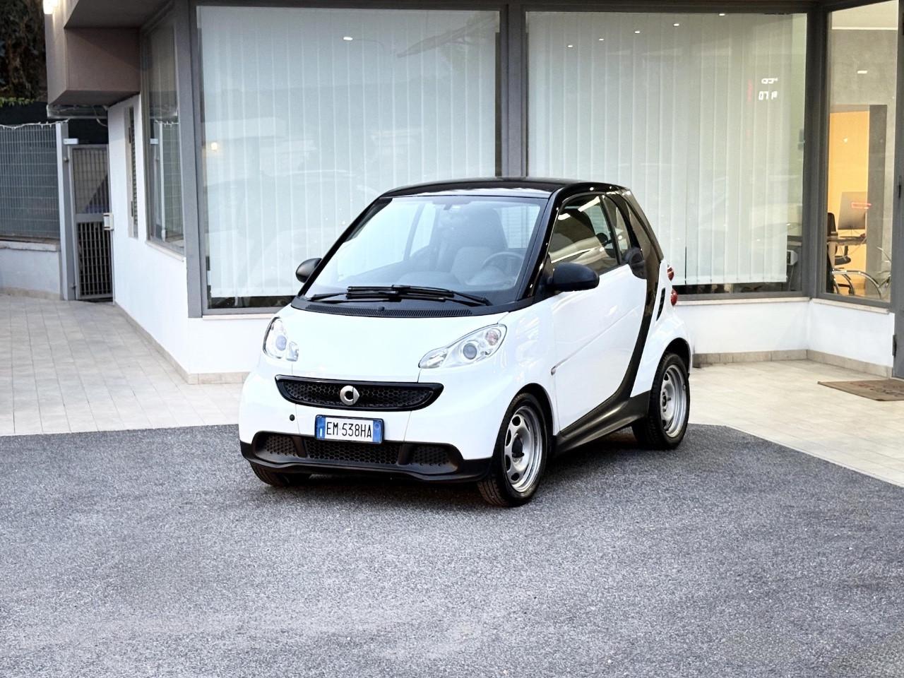 Smart fortwo coupe 1.0 Benzina 71CV E5 Automatico - 2012