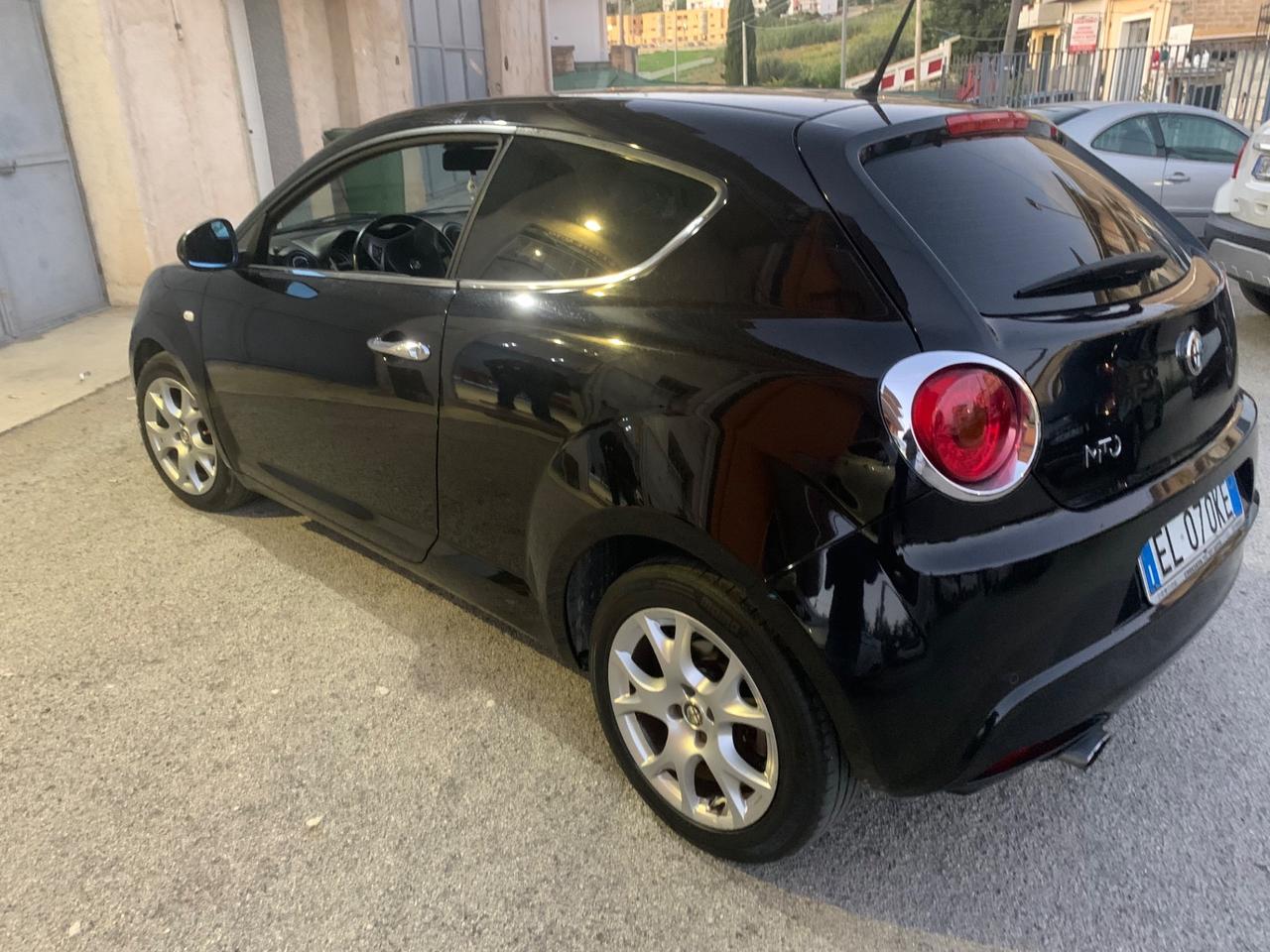 Alfa Romeo MiTo 1.3 JTDm-2 95 CV S&S Distinctive