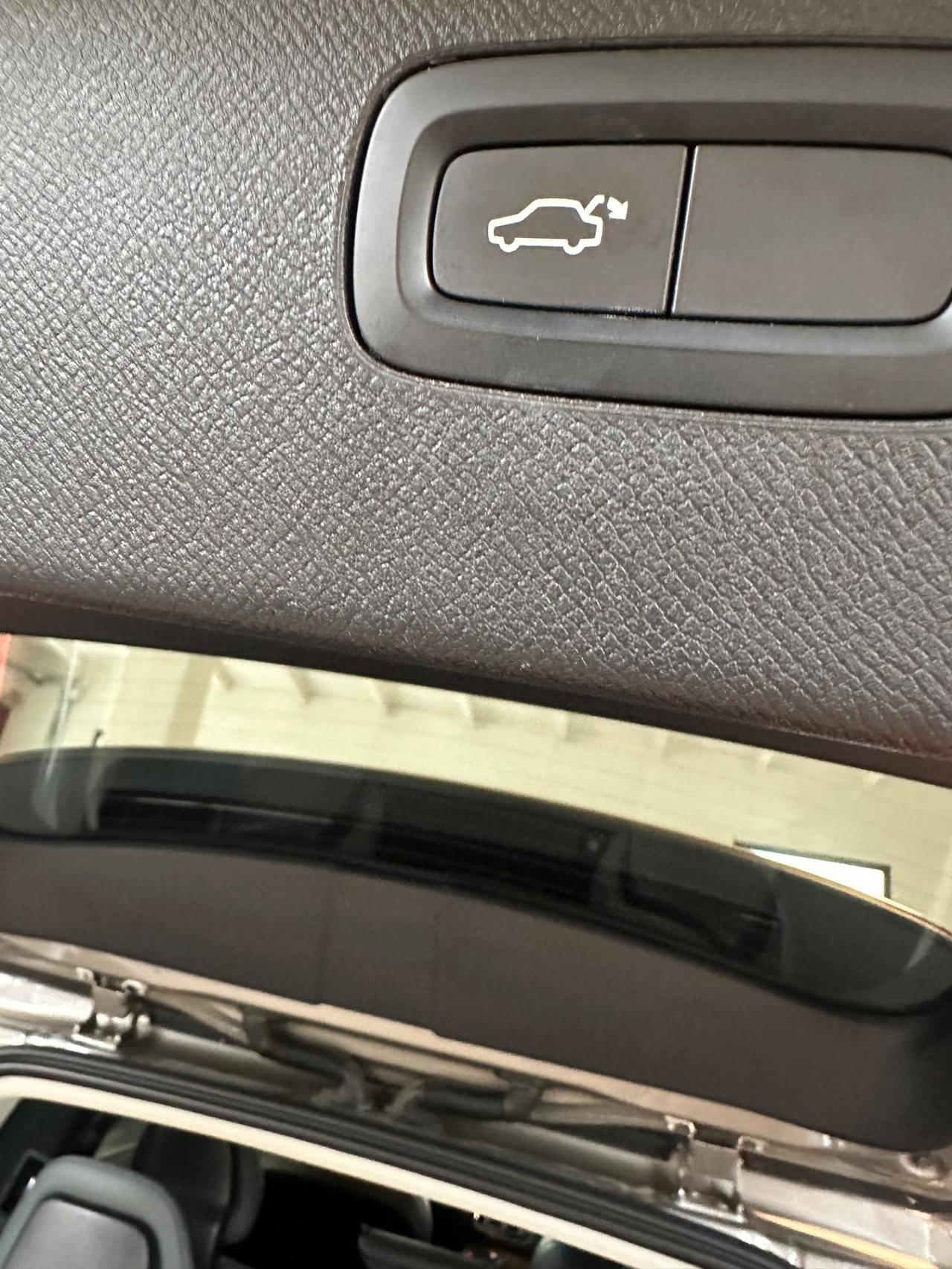 Volvo XC 90 XC90 B5 (d) AWD Geartronic 7 posti Inscription
