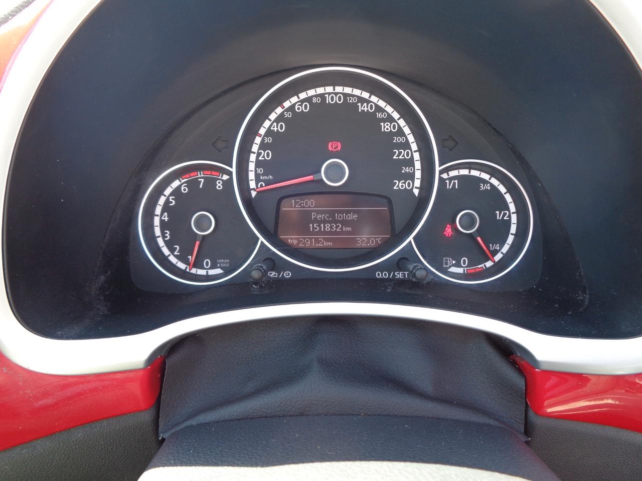 Volkswagen Maggiolino Cabrio 1.2 TSI Design