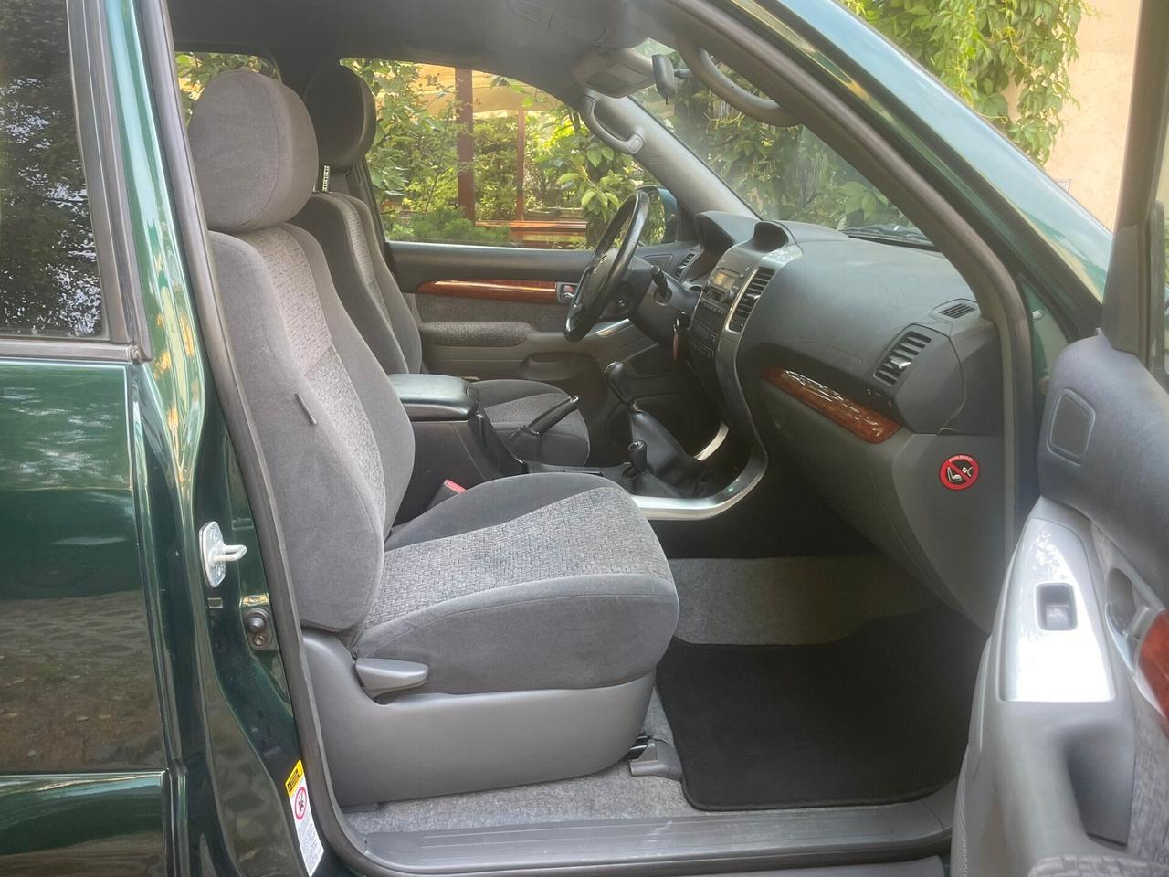 TOYOTA LAND CRUISER 4WD 3.0 D-4D 163CV 3PORTE GANCIO