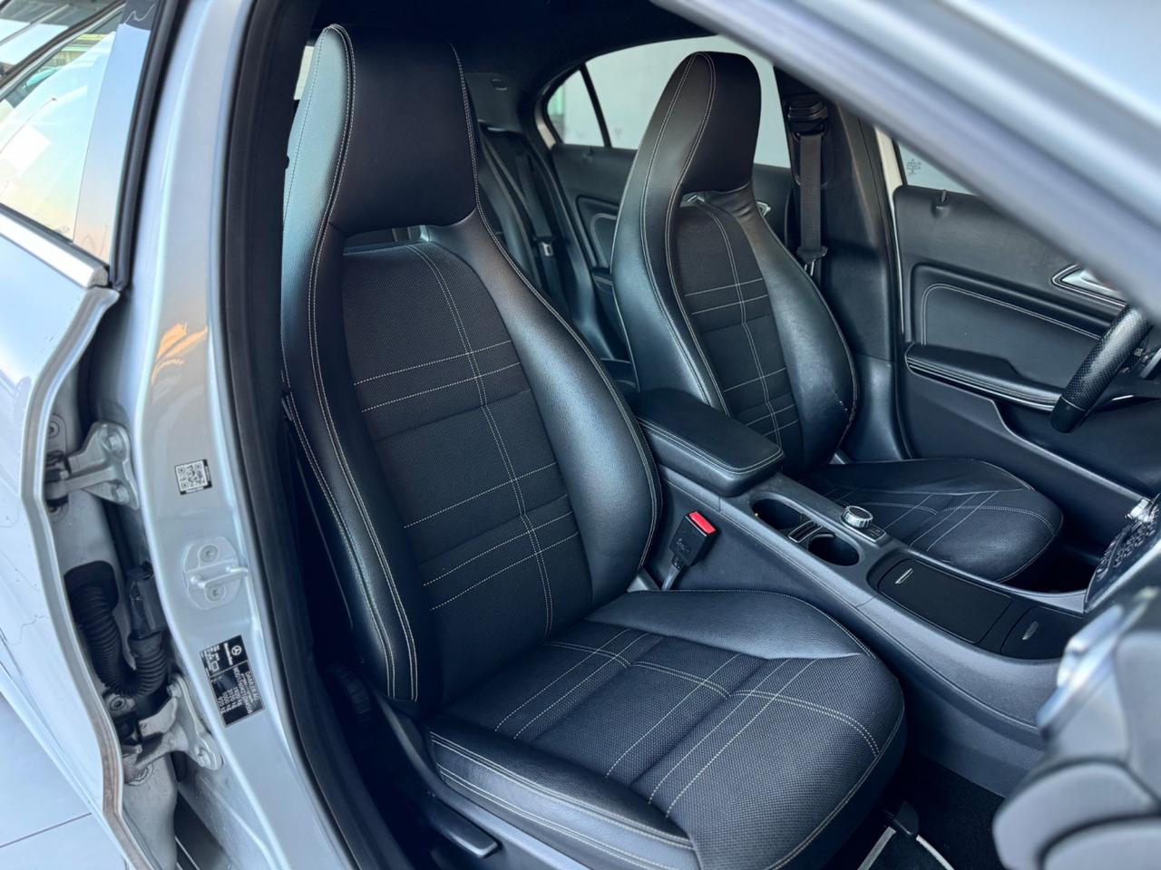 Mercedes-benz A 180 Sport Automatica Benzina