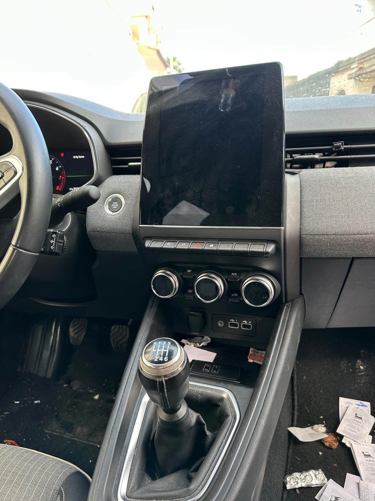 Renault Clio GPL 2024 incidentata sinistrata