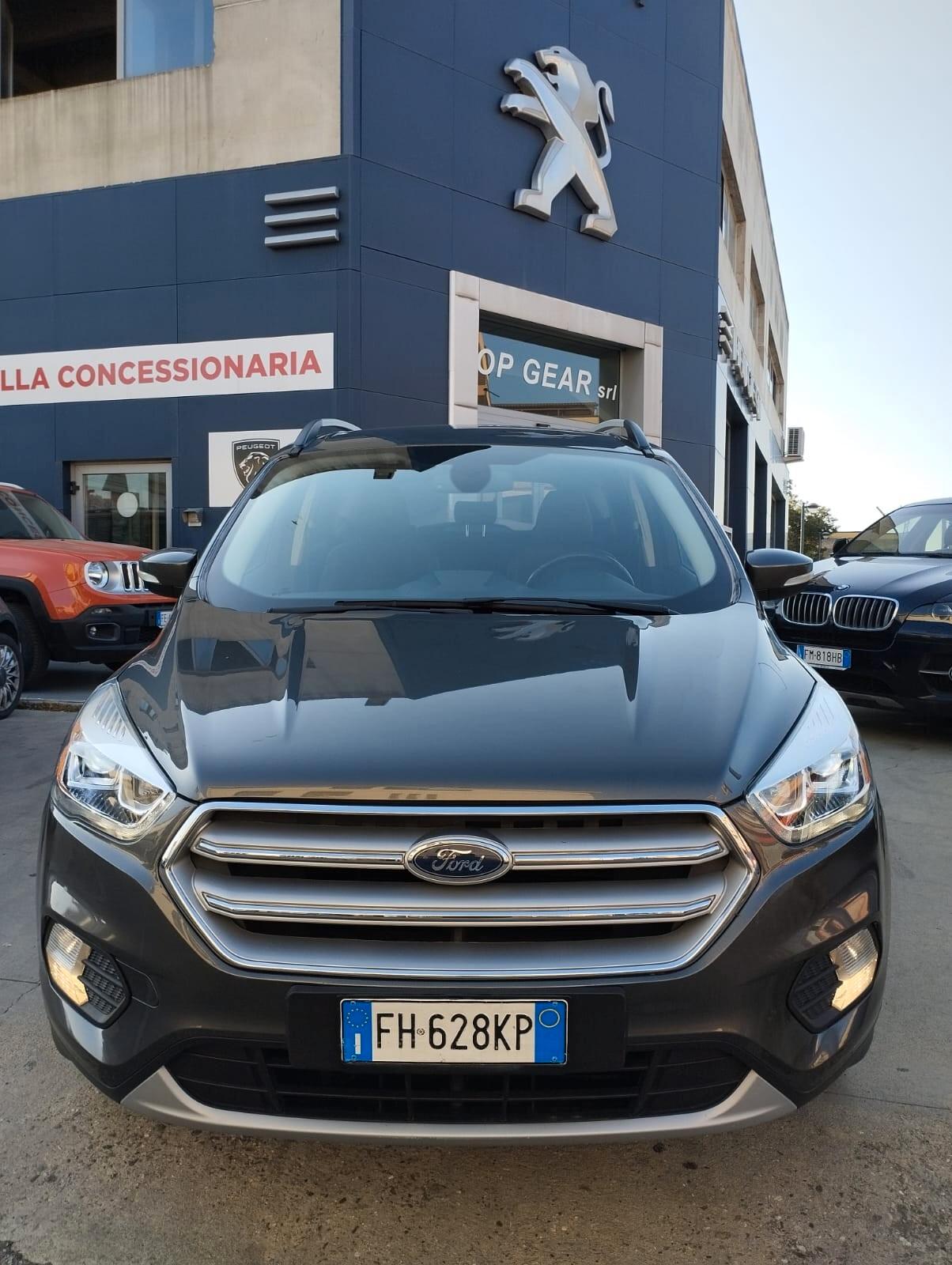 Ford Kuga 1.5 TDCI 120 CV S&S 2WD Business