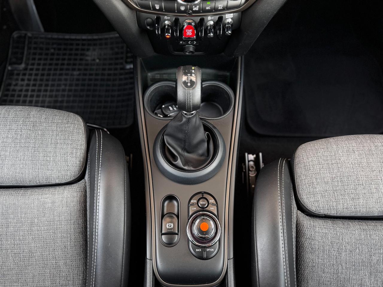 Mini Cooper D Countryman 2.0 Business Automatica