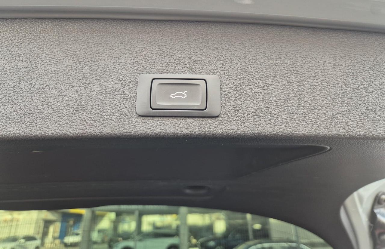Audi SQ2 2.0 TFSI 300CV S-Tronic Quattro
