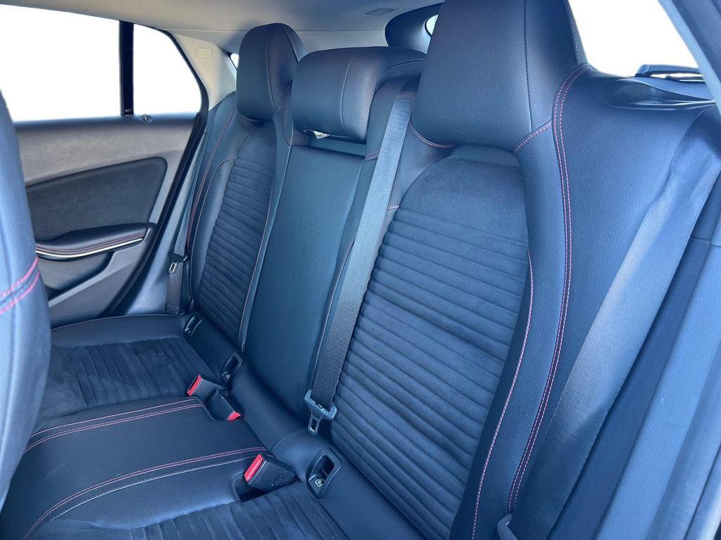 Mercedes CLA Shooting Brake 200 D Sport 4Matic 7G-DCT