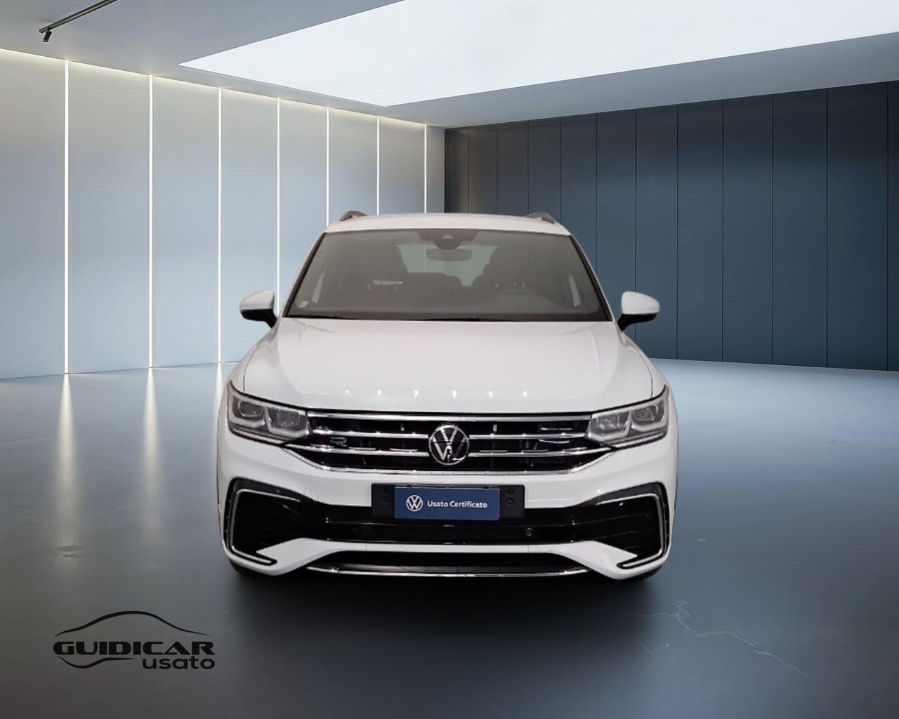 VOLKSWAGEN Tiguan II 2021 - Tiguan 2.0 tdi R-Line 150cv dsg