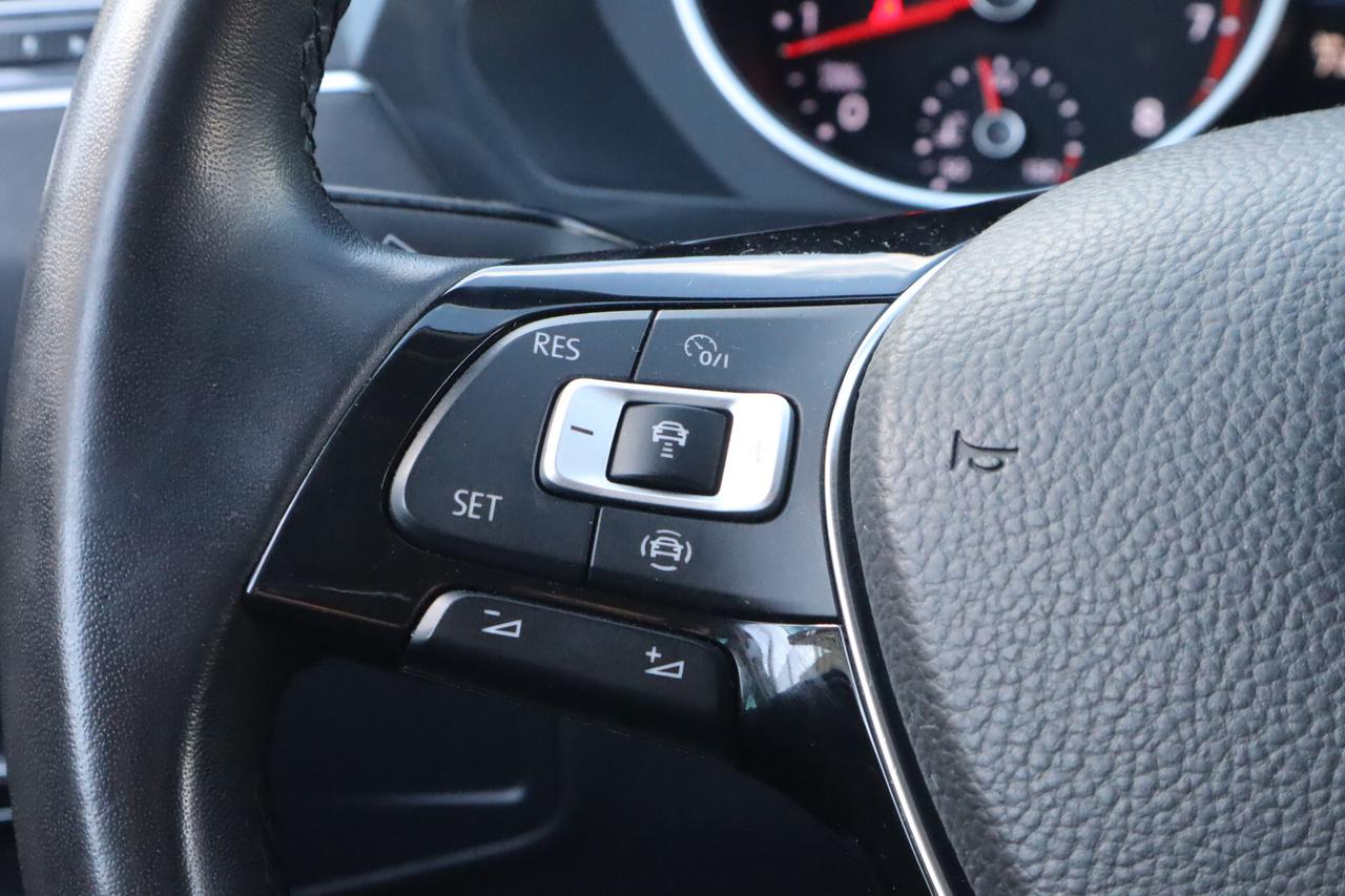 Volkswagen Tiguan 1.5 TSI ACC