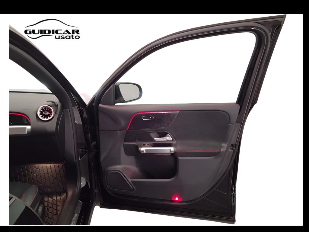 Mercedes-Benz GLB - X247 2023 - GLB 200 d AMG Line Premium auto