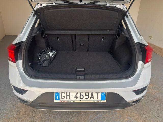 VOLKSWAGEN T-Roc 1.5 TSI Style