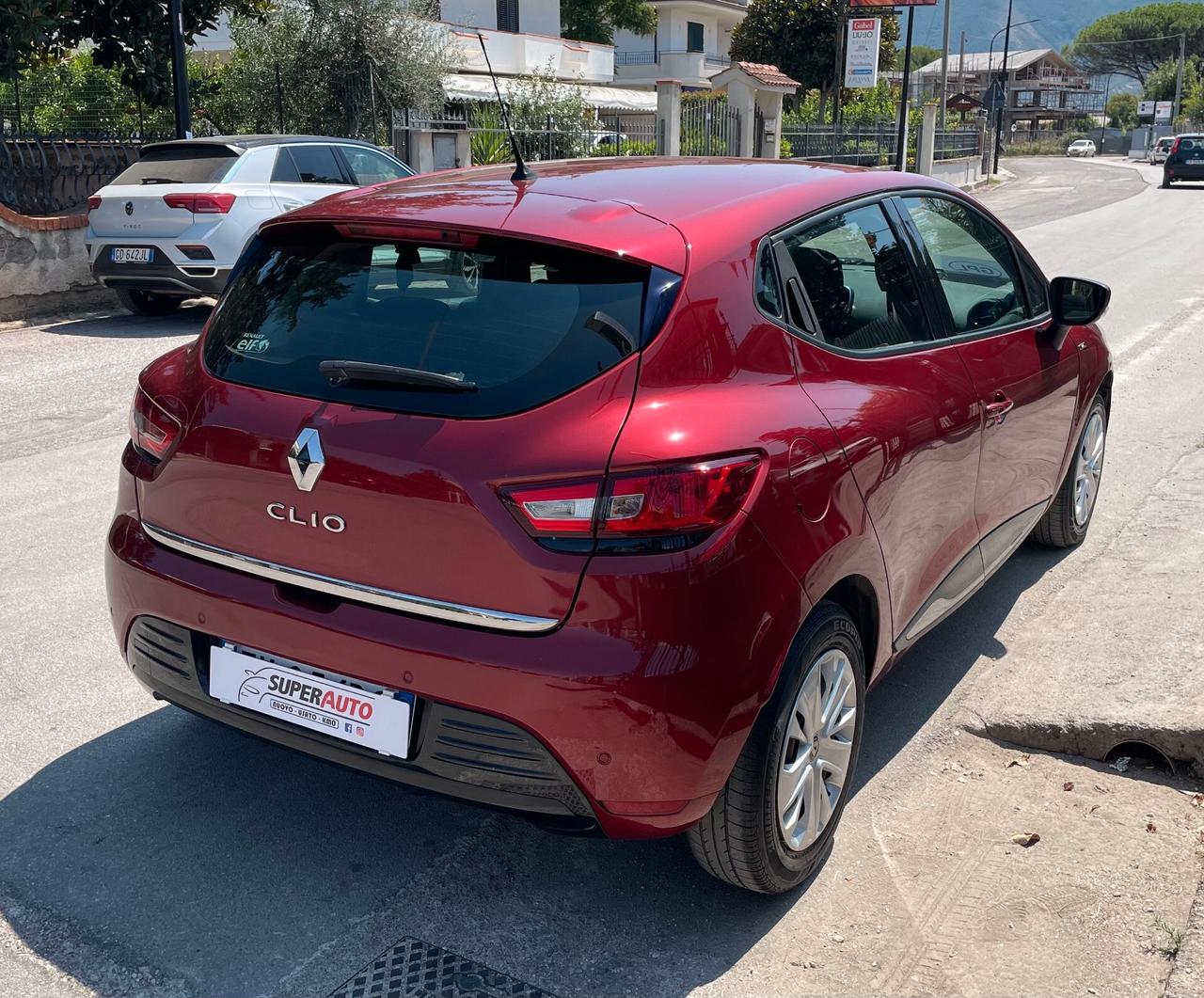 RENAULT Clio TCe 12V 90 CV GPL MOSCHINO LIFE
