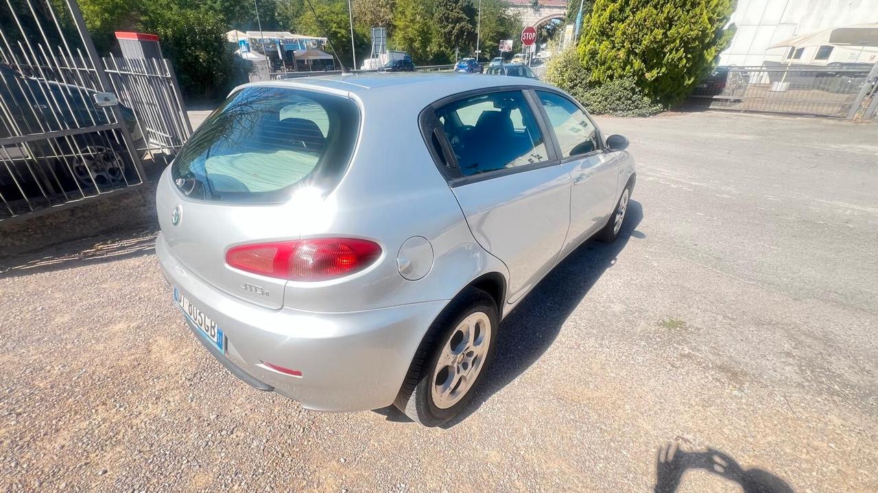 Alfa Romeo 147 1.9 JTD M-JET 16V 5 porte Prog.