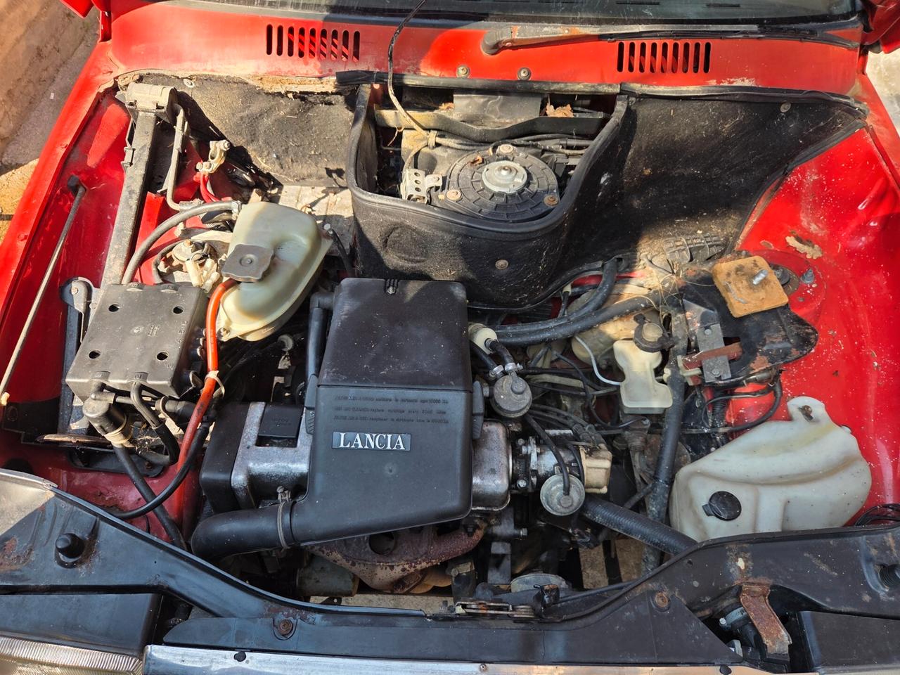 Lancia Ypsilon 4x4 GANCIO TRAINO