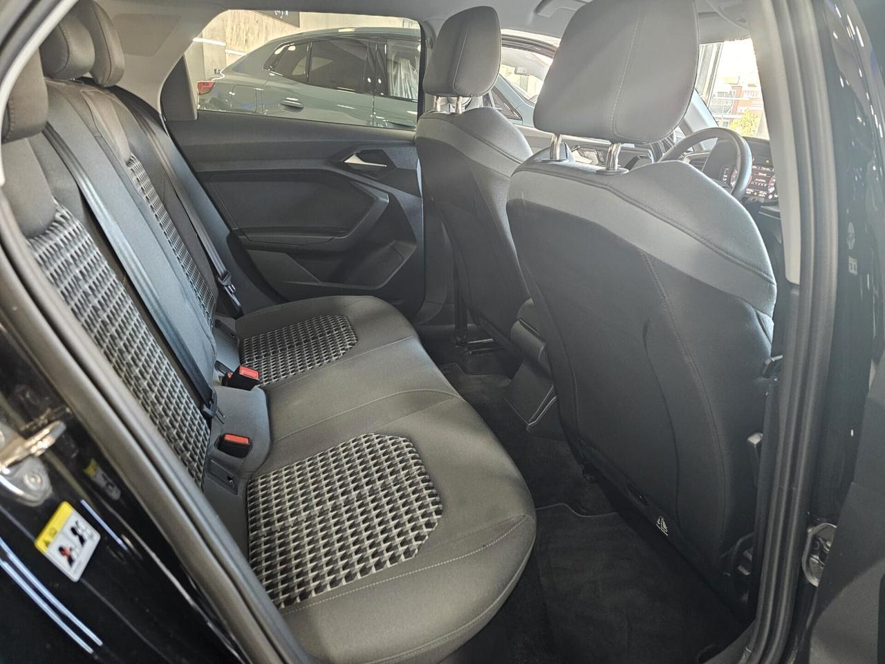 NUOVA AUDI A1 SPORTBACK S-LINE BLACK LINE 30 TFSI 116CV S-TRONIC
