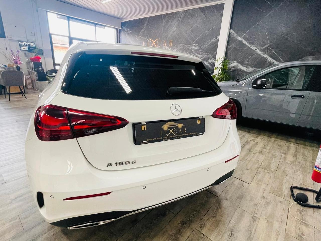 New Mercedes-benz A 180 AMG Line Premium Restyling