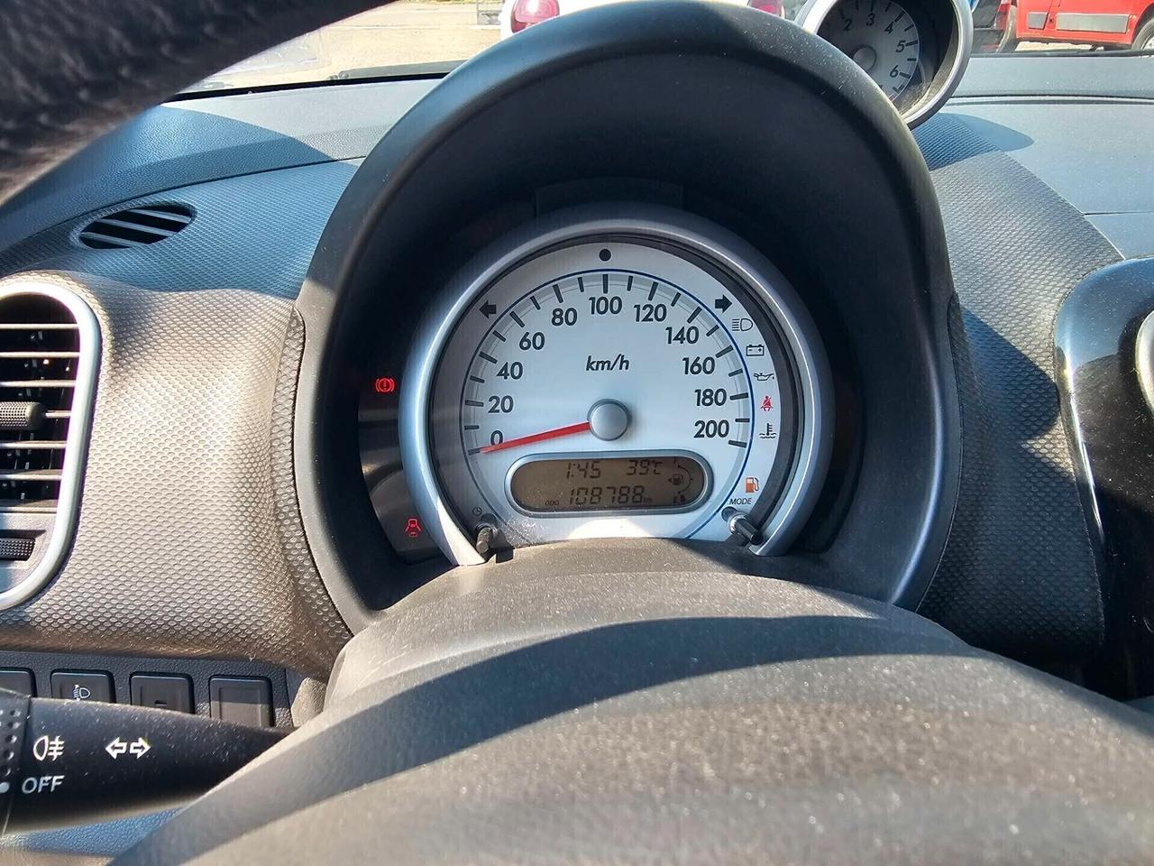 Suzuki Splash 1.0 VVT GL Style Start & Stop