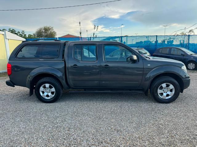 NISSAN Navara 2.5 dCi 4 porte Double Cab LE