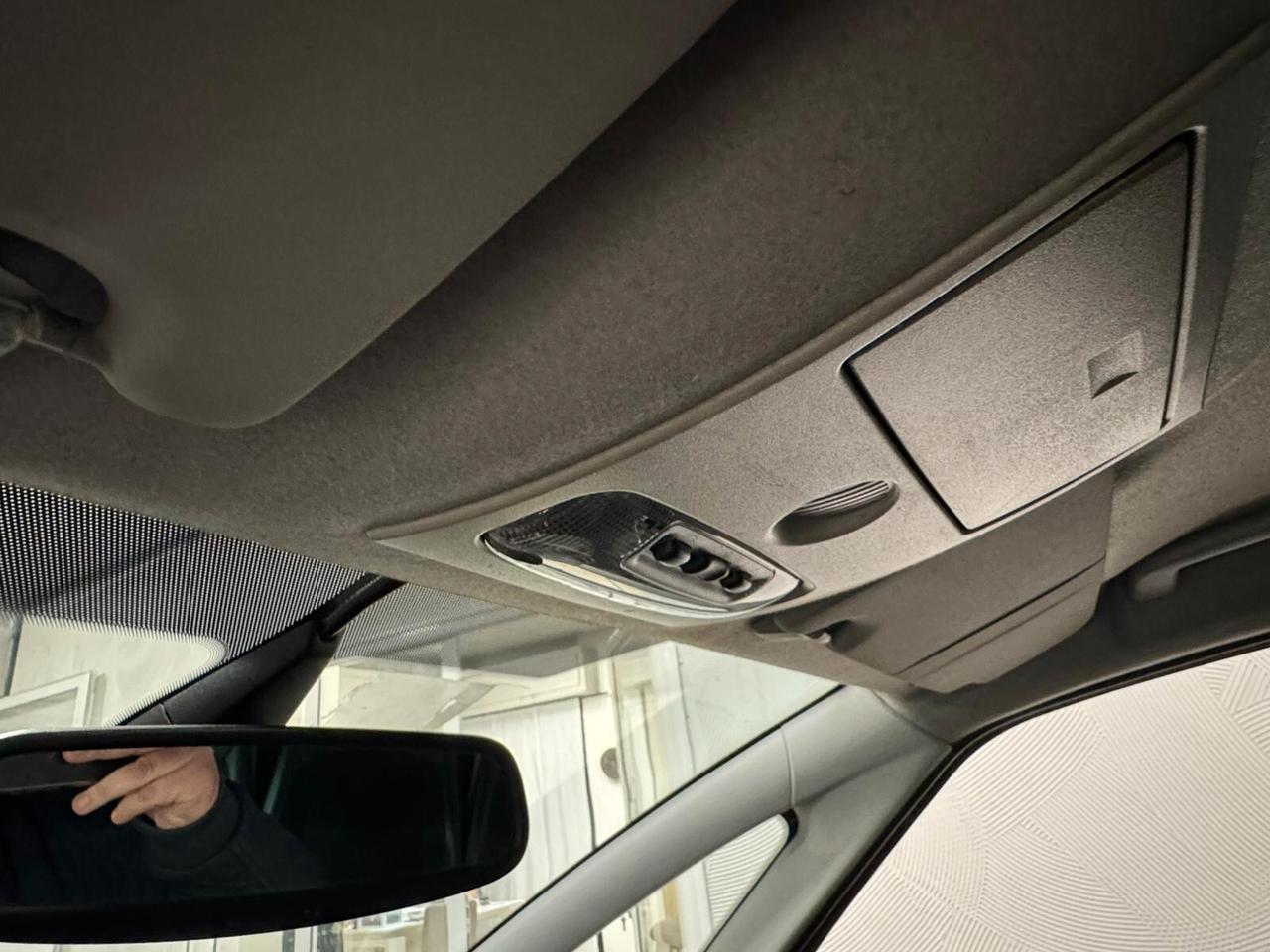 Ford S-Max 2.0 TDCi 140CV Titanium