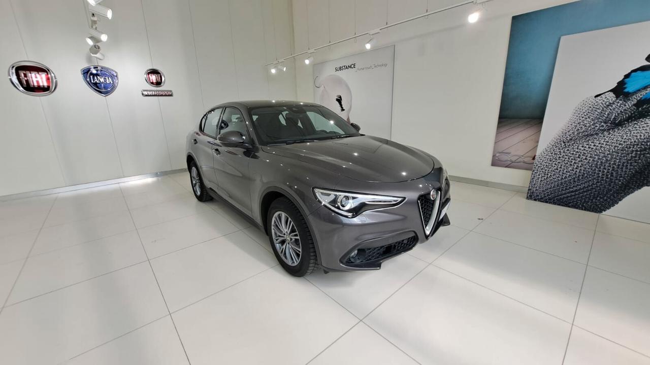 Alfa Romeo Stelvio 2.2 Turbodiesel 160 CV AT8 RWD Business