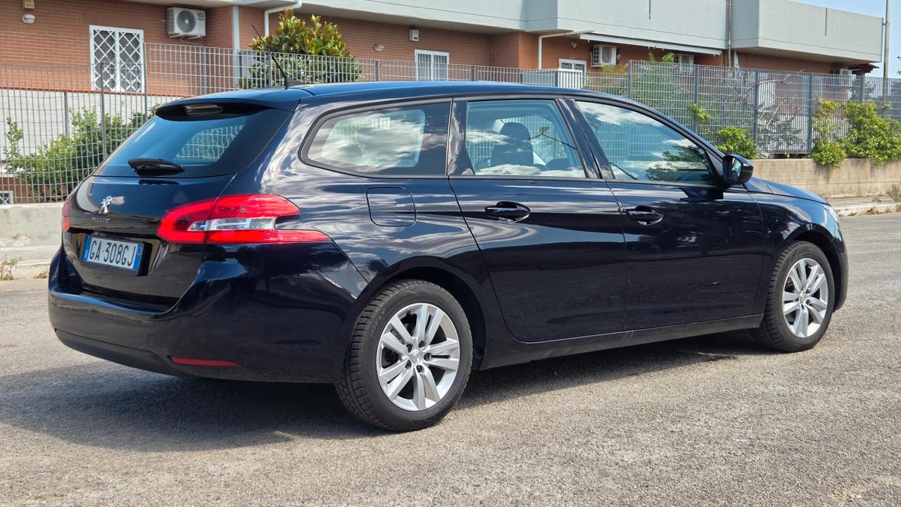 Peugeot 308 BlueHDi 130 sw Automatica Navi
