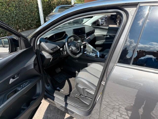 Peugeot 3008 BlueHDi 130 S&S EAT8 Allure