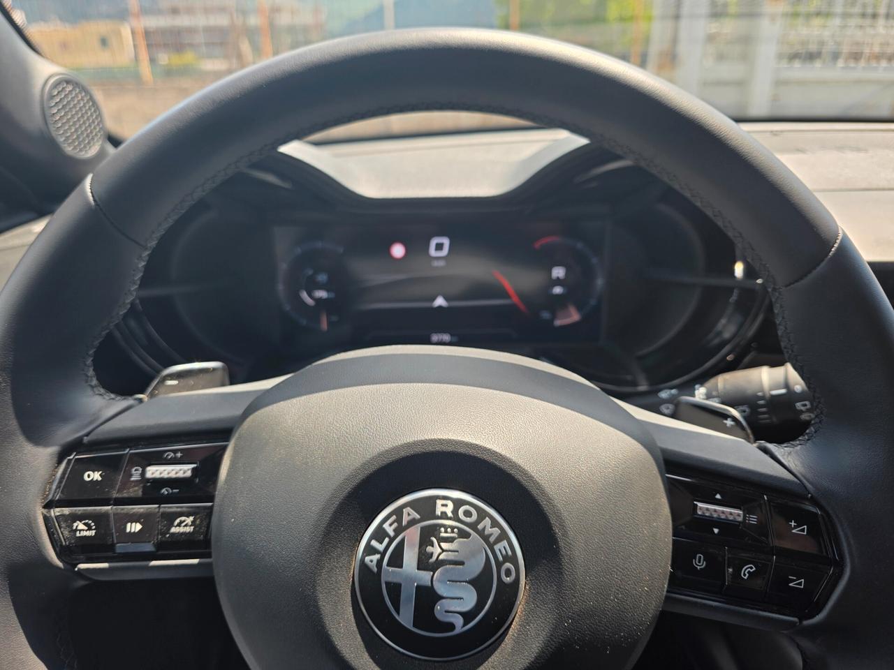 Alfa Romeo Junior 1.2 136 CV Hybrid eDCT6 Speciale