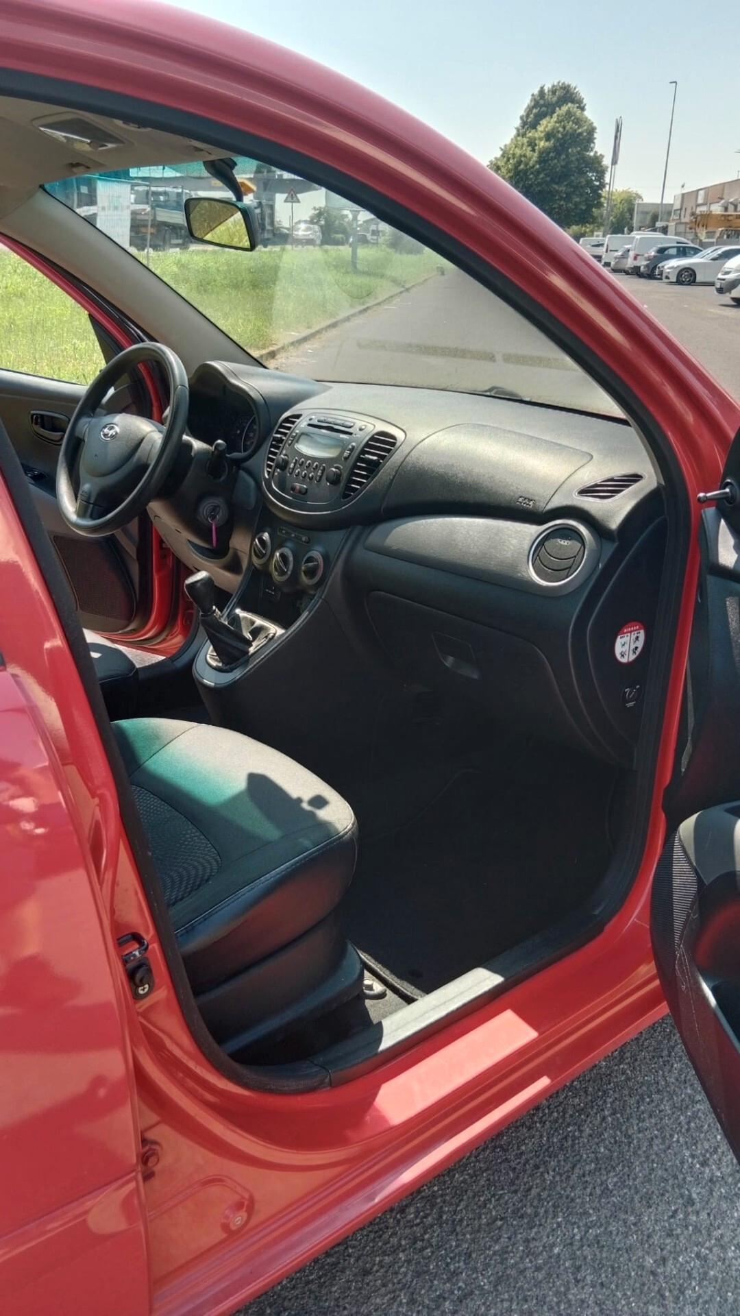 Hyundai i10 1.1 12V Fiorucci Soft Top