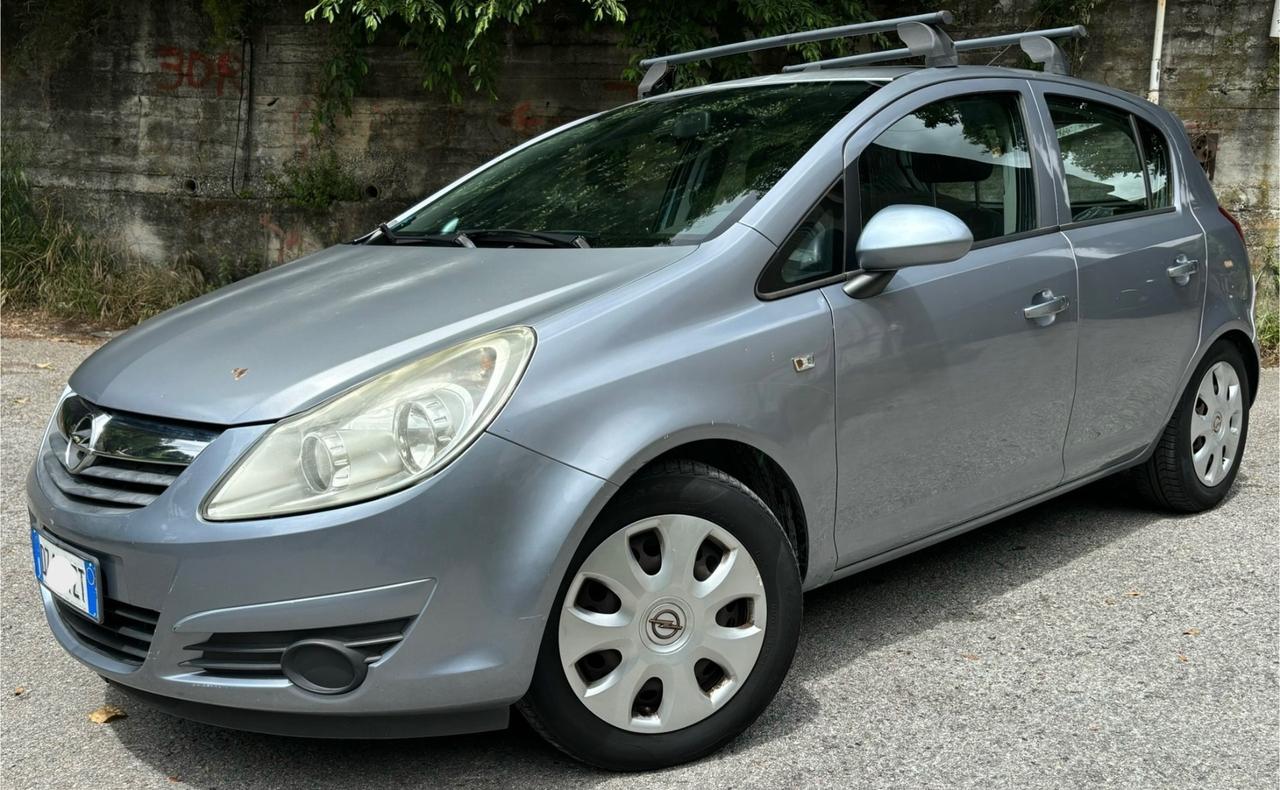 Opel Corsa 1.2 5 porte Club