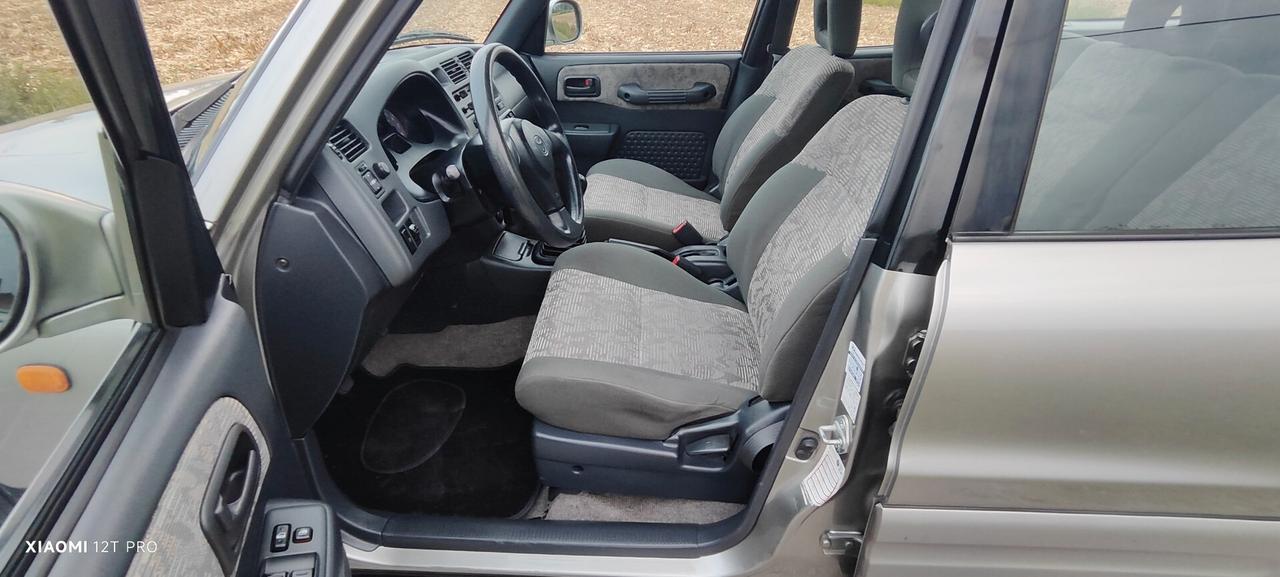 Toyota RAV 4 2.000cc (IMPIANTO METANO)