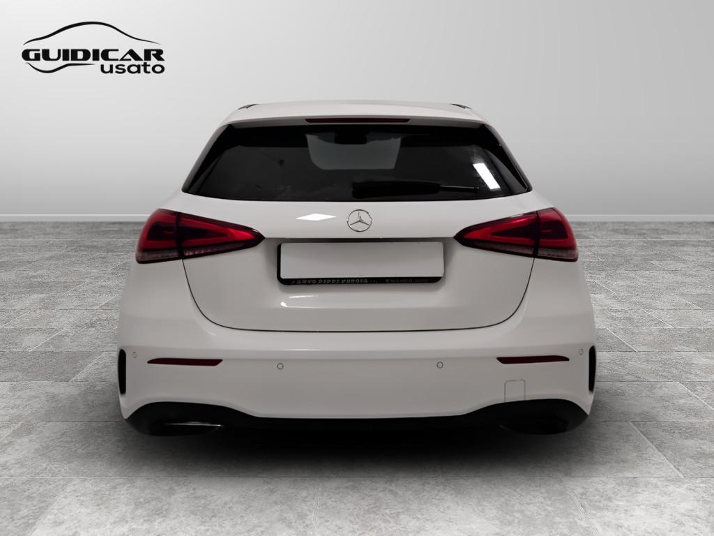 Mercedes-Benz Classe A - W177 2018 - A 180 d Premium auto