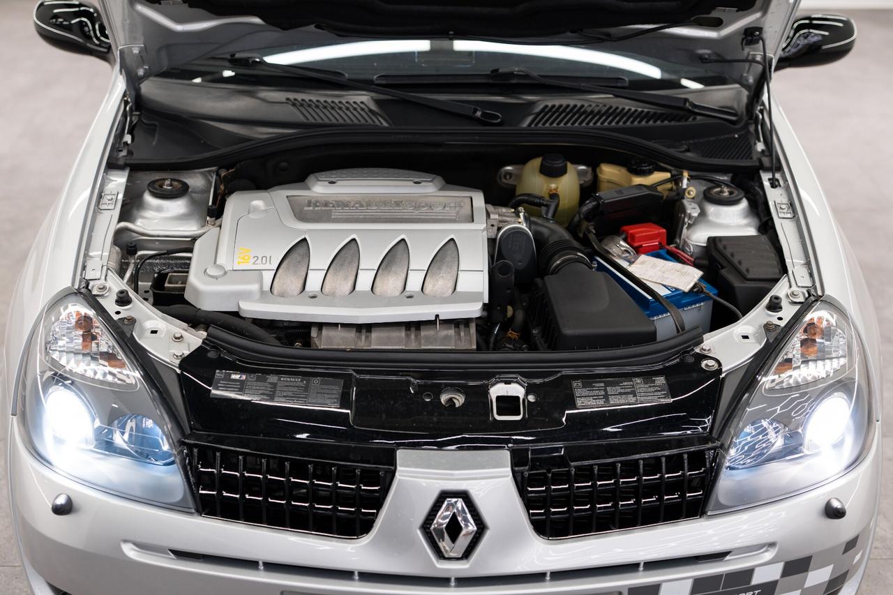 Renault Clio 2.0 16V cat 3 porte Sport 182CV