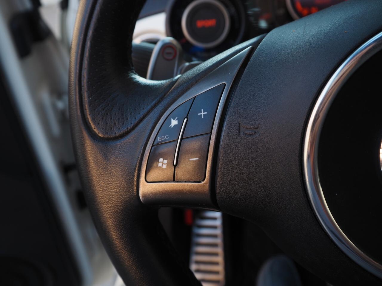 Abarth 500 C 1.4 Turbo T-Jet MTA