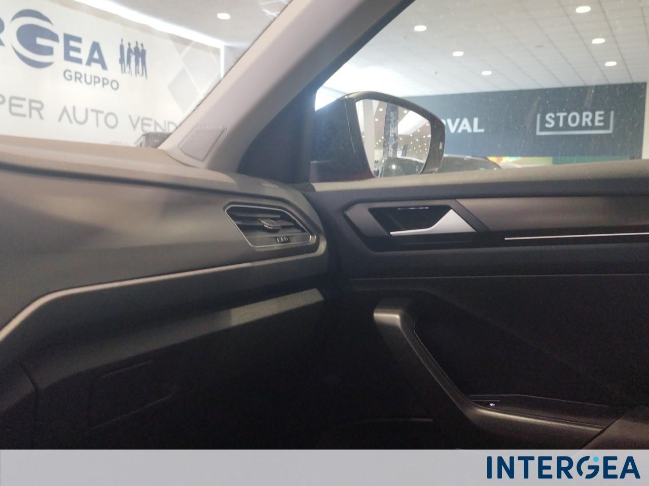 VOLKSWAGEN T-Roc 1.0 tsi Style 115cv