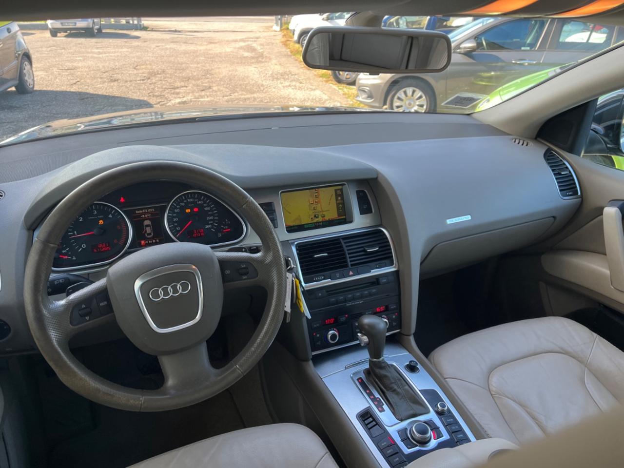 Audi Q7 3.0 V6 TDI 233CV quattro tiptronic km 137.000