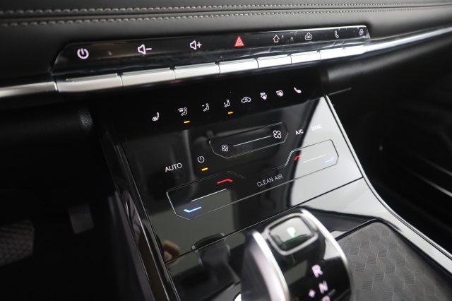 OTHERS-ANDERE OTHERS-ANDERE DR Automobiles DR6 dr 6.0 1.5 Turbo CVT Bi-Fuel GP