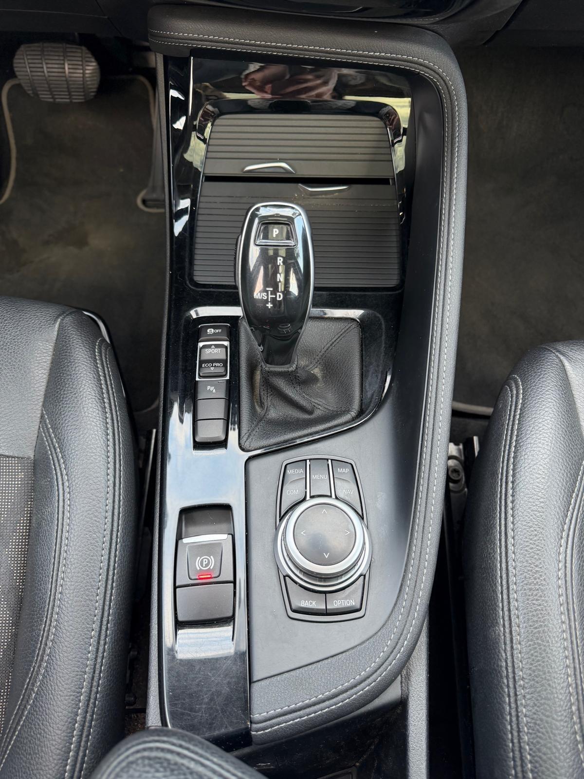 Bmw X1 sDrive18d xLine tetto apribile