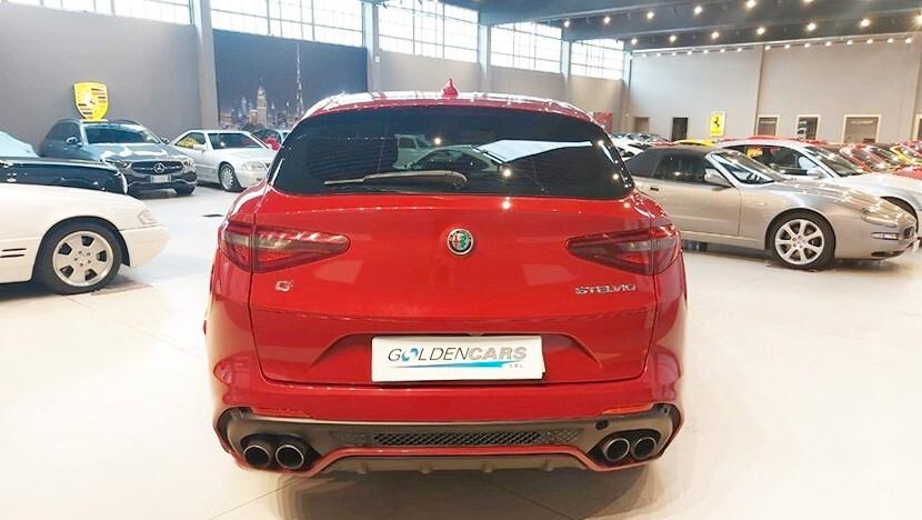 Alfa Romeo Stelvio 2.9 Bi-Turbo V6 510 CV AT8 Quadrifoglio