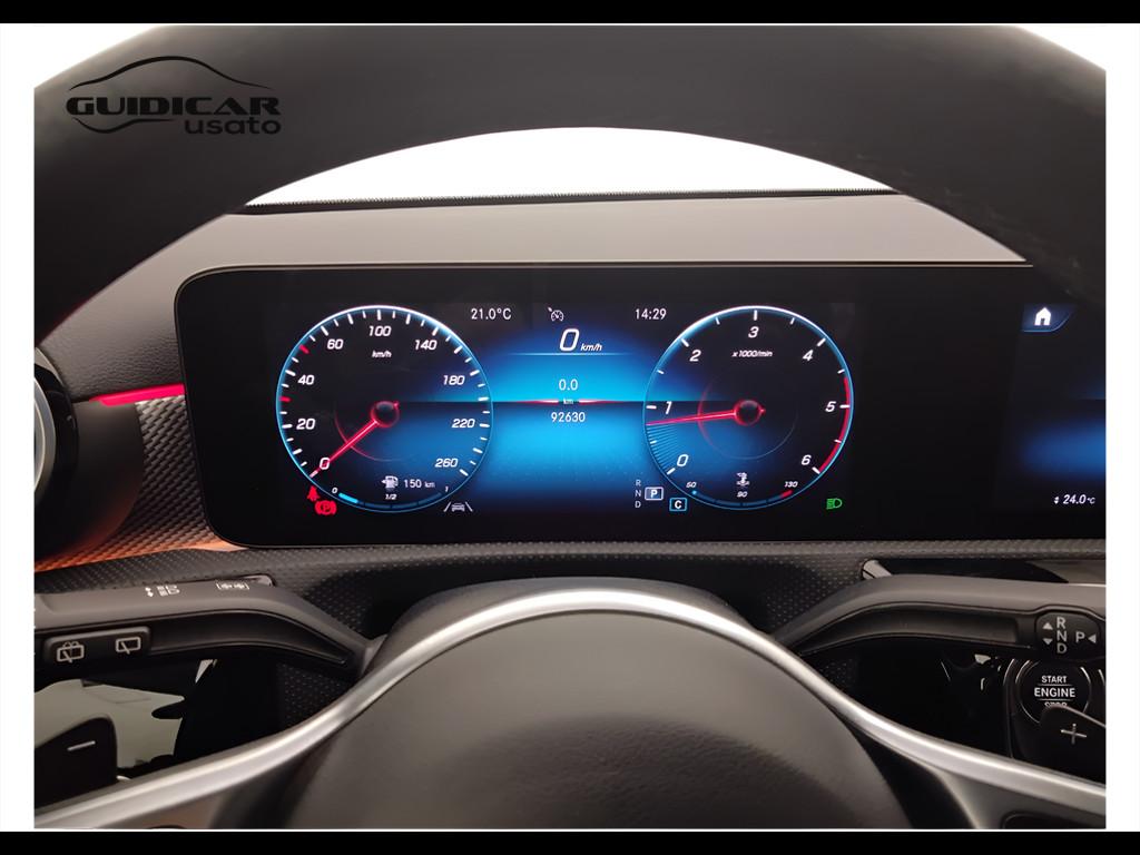 Mercedes-Benz Classe A - W177 2018 - A 180 d Sport auto