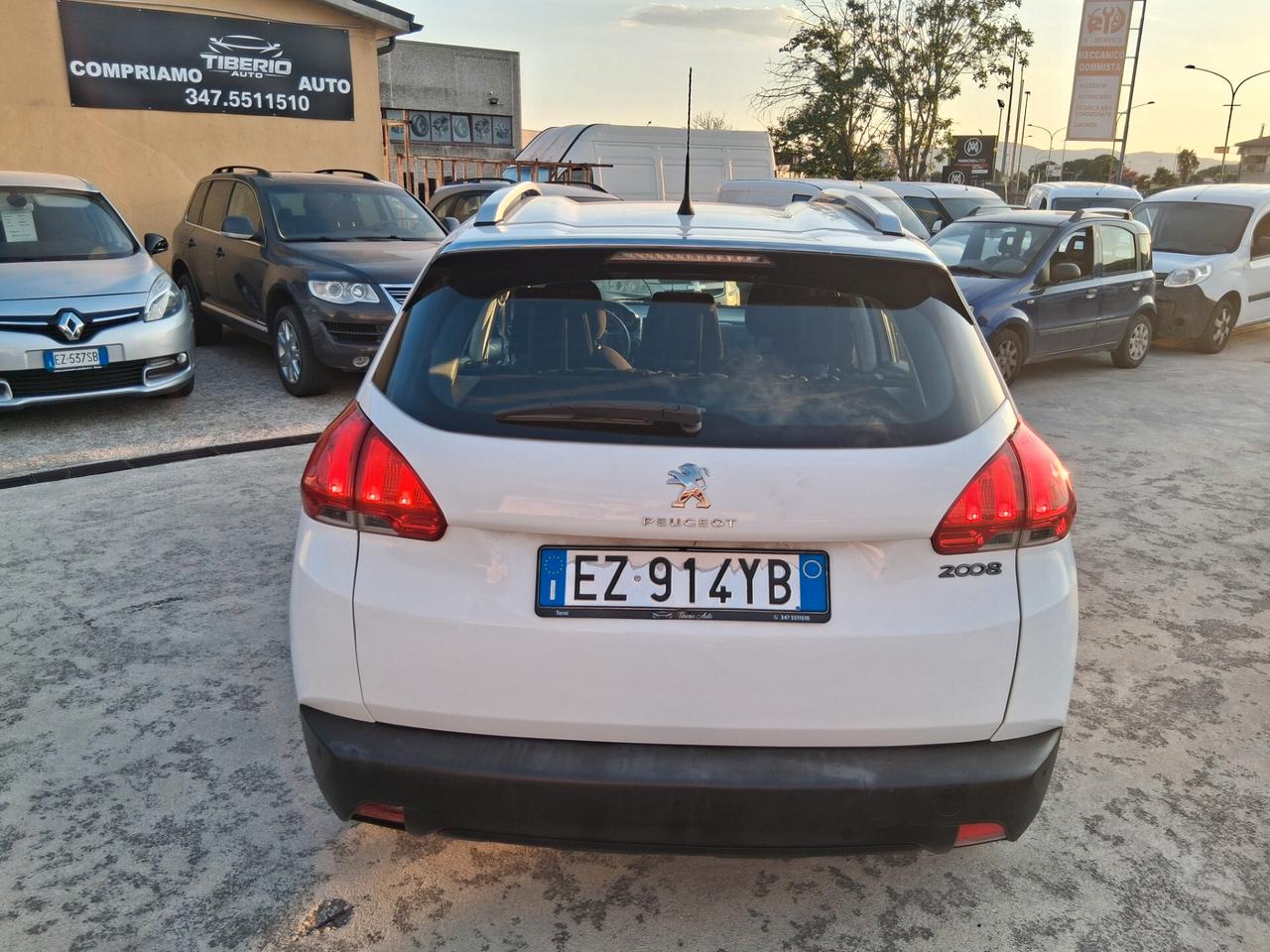 Peugeot 2008 BlueHDi