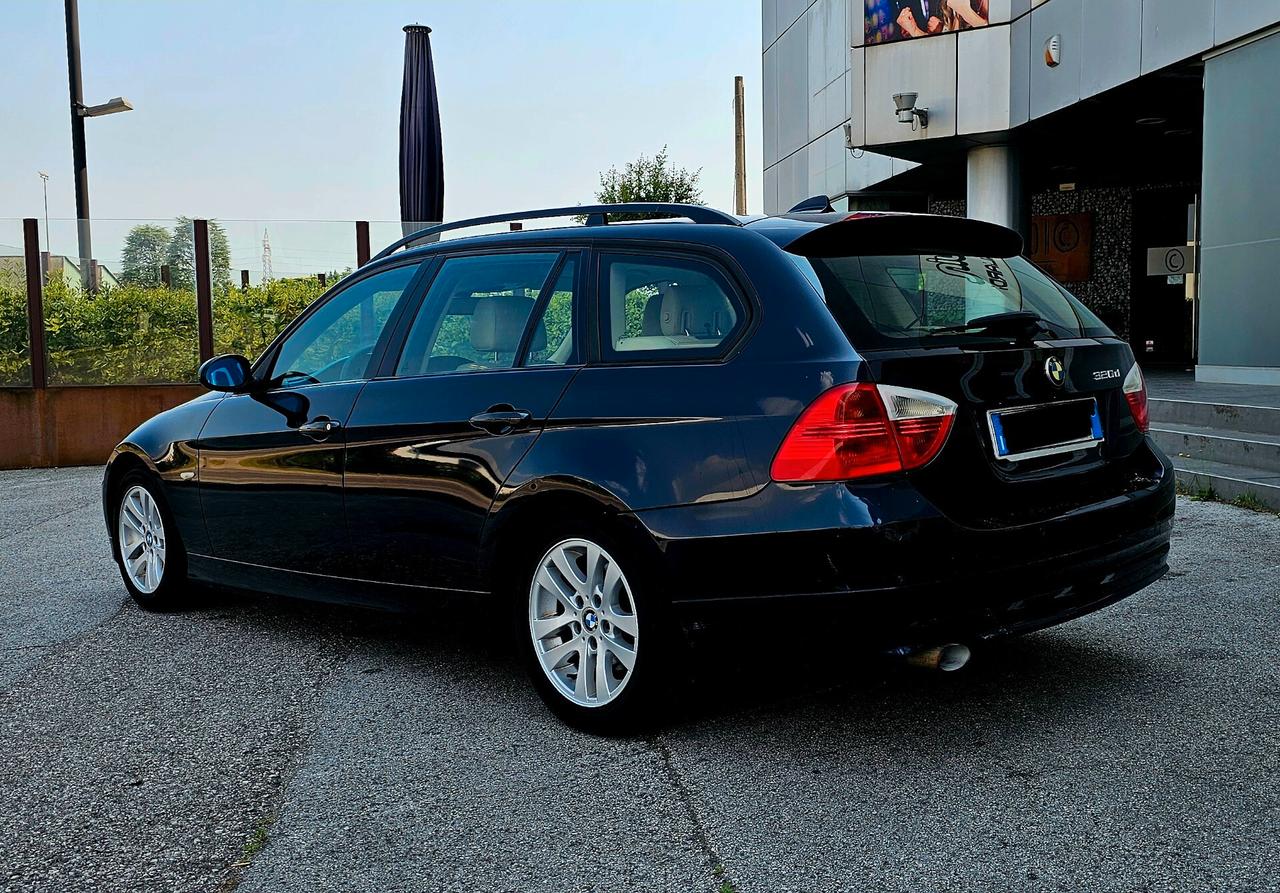 Bmw 320 320d cat Touring Attiva