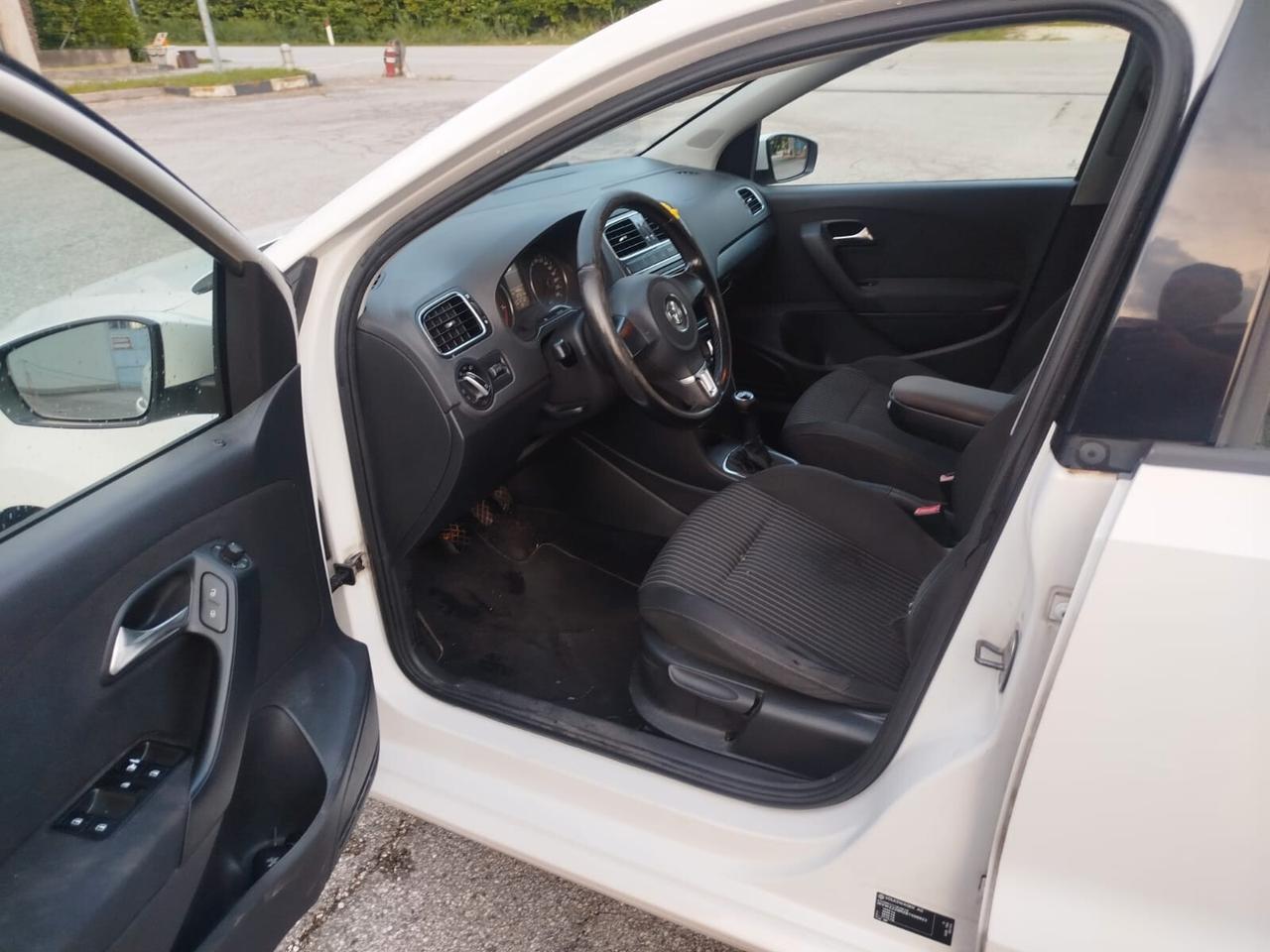 Vw Polo 1.4 5 porte H.line (Accetto Permute)