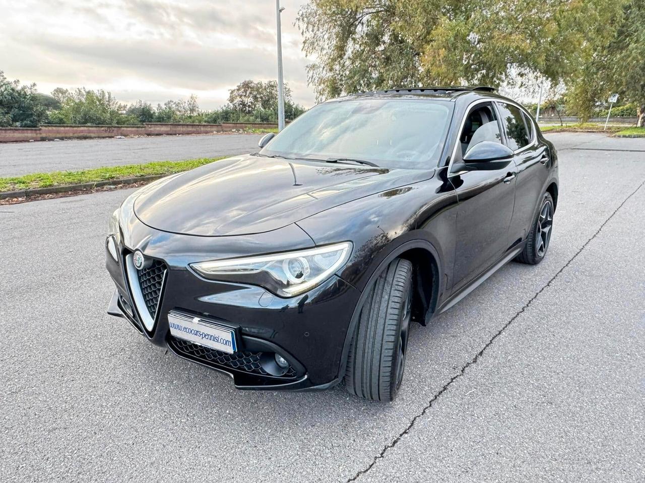 Alfa Romeo Stelvio 2.2 Turbodiesel 210 CV AT8 Q4 Lusso - 2017
