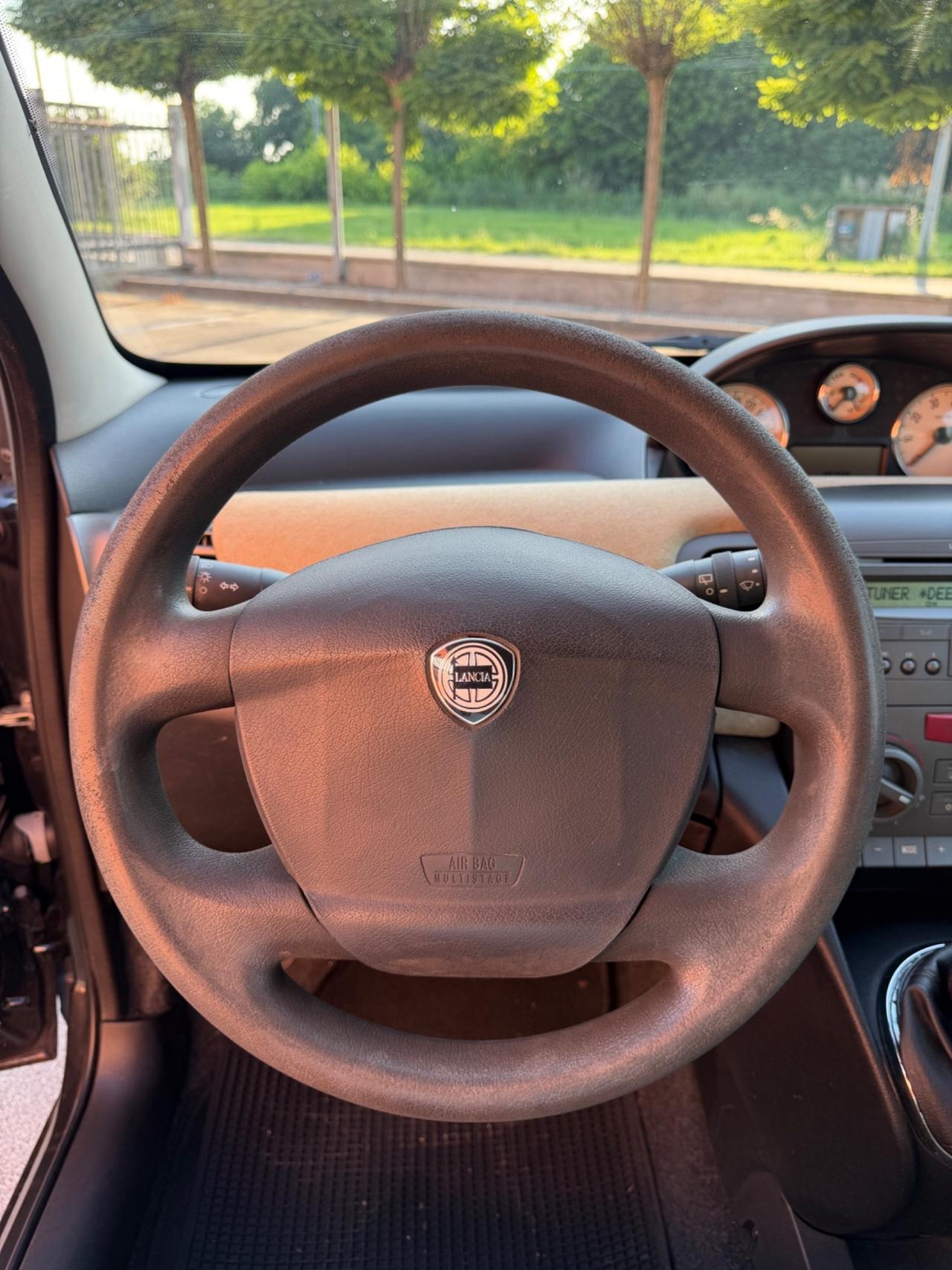 Lancia Ypsilon 1.2