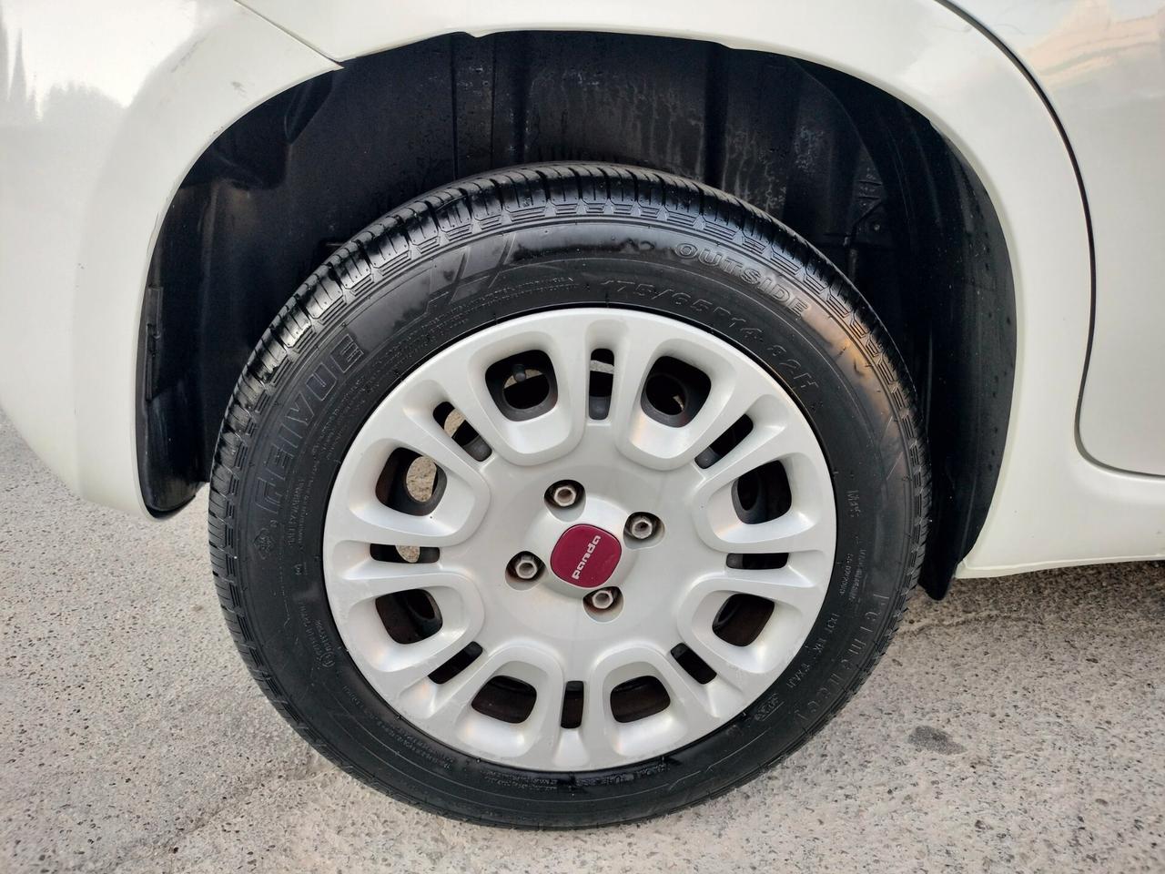 Fiat Panda 1.2 EasyPower Lounge GPL casa madre